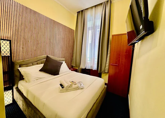 Place Otel 2*